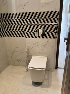 Common Bathroom Image of 750 Sq.ft 2.5 BHK Apartment / Flat for sale in Signature Global Solera, Sector 107 Gurgaon for Rs. 8500000