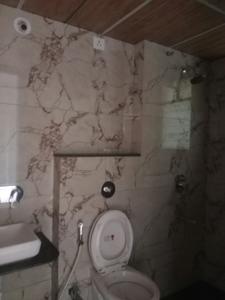 Bedroom Two Image of 1070 Sq.ft 2 BHK Apartment / Flat for sale in Kalpataru Splendour, Wakad Pune for Rs. 9800000