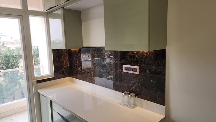LUXURY FLATS Main Image 1