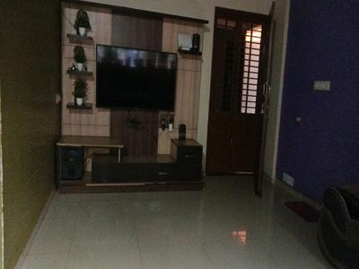 Living Room Image of 1020 Sq.ft 2 BHK Apartment / Flat for rent in Shubh Pioneer, Kudasan Gandhinagar for Rs. 16500