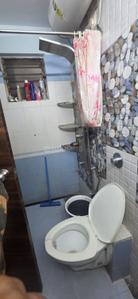 Bathroom Image of 1175 Sq.ft 3 BHK Apartment / Flat for sale in Neelkanth Gardens, Chembur Mumbai for Rs. 40000000