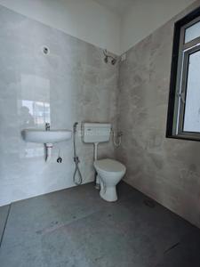 Bathroom Image of 1200 Sq.ft 3 BHK Apartment / Flat for sale in Atharva Pallavi Chhaya, Chembur Mumbai for Rs. 25500000