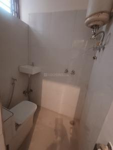 Bathroom Image of 1600 Sq.ft 3 BHK Apartment / Flat for rent in Civil Lines Jaipur for Rs. 45000