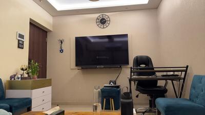 Living Room Image of 428 Sq.ft 1 BHK Apartment / Flat for sale in Kamanwala Manavsthal, Malad West Mumbai for Rs. 10800000