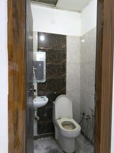 Common Bathroom Image of 995 Sq.ft 2 BHK Builder Floor for sale in Indirapuram Ghaziabad for Rs. 6400000