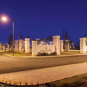Image of 450 Sq.ft Residential Plot / Land for sale in DLF Alameda, Sector 73, Gurgaon for Rs. 140000000