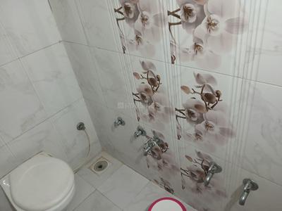 Bathroom Image of 1089 Sq.ft 2 BHK Apartment / Flat for sale in Shyam Apartment, Shahibag Gam Ahmedabad for Rs. 8000000