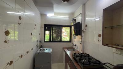 Kitchen Image of 450 Sq.ft 1 BHK Apartment / Flat for rent in Malad West Mumbai for Rs. 35000