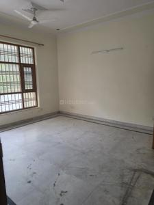 Bedroom Image of 3200 Sq.ft 4 BHK Independent House for rent in Sector 72 Noida for Rs. 65000
