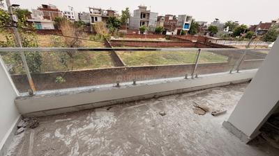 Balcony Image of 900 Sq.ft 3 BHK Duplex for sale in Chakeri Kanpur for Rs. 6000000