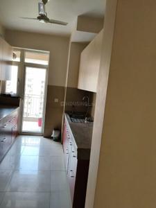 Kitchen Image of 1500 Sq.ft 3 BHK Apartment / Flat for rent in Emaar Palm Gardens, Sector 83 Gurgaon for Rs. 45000