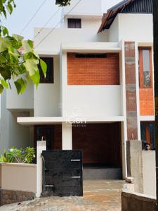 Image of 2000 Sq.ft 4 BHK Independent House for sale in Kakkanad, Kochi for Rs. 14000000