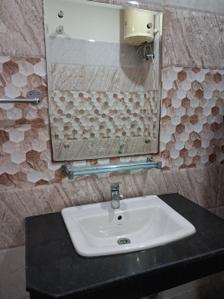 Image of 2300 Sq.ft 3 BHK Builder Floor for rent in Sector 43, Gurgaon for Rs. 75000