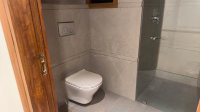 Image of 1800 Sq.ft 3 BHK Builder Floor for sale in South Extension I, New Delhi for Rs. 50000000