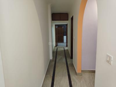 Image of 1000 Sq.ft 2 BHK Apartment / Flat for rent in Sarita Vihar, New Delhi for Rs. 41700