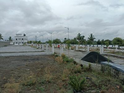 Yavat Plot View 1