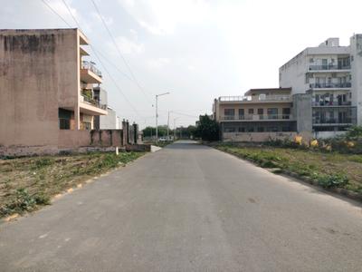 Image of 2727 Sq.ft Residential Plot / Land for sale in Sector 75, Faridabad for Rs. 50000000