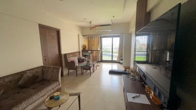 Living Room Image of 720 Sq.ft 2 BHK Apartment / Flat for sale in Westin Karmayog, Andheri West Mumbai for Rs. 23000000