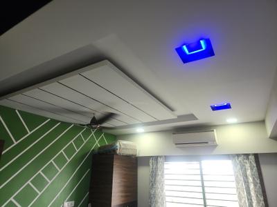Bedroom Image of 1300 Sq.ft 2.5 BHK Apartment / Flat for rent in Jhaveri Silver Lake Vista, New Rani Bagh Indore for Rs. 32000