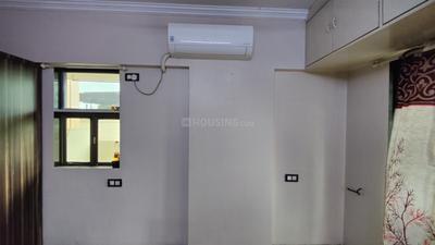 Bedroom Image of 690 Sq.ft 2 BHK Apartment / Flat for sale in Santacruz East Mumbai for Rs. 23000000