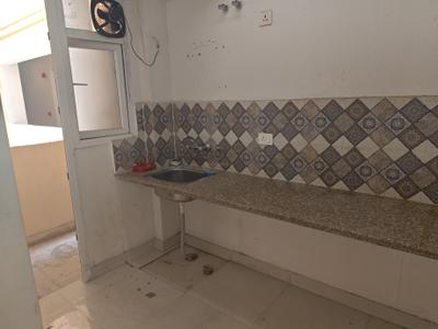 Kitchen Image of 900 Sq.ft 2 BHK Apartment / Flat for sale in Signature Global Proxima, Sector 89 Gurgaon for Rs. 6950000