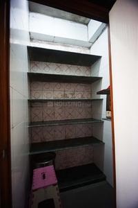 Kitchen Image of 828 Sq.ft 2 BHK Apartment / Flat for sale in Kankaria Ahmedabad for Rs. 7800000