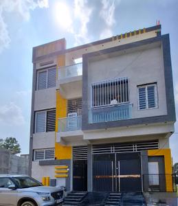 3 BHK Independent Builder Floor