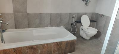 Bathroom Image of 1100 Sq.ft 3 BHK Apartment / Flat for rent in Koramangala Bengaluru for Rs. 80000