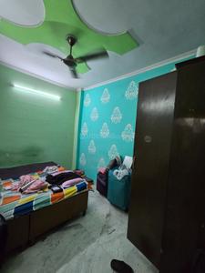 Bedroom Image of 750 Sq.ft 2 BHK Builder Floor for sale in Laxmi Nagar New Delhi for Rs. 4000000