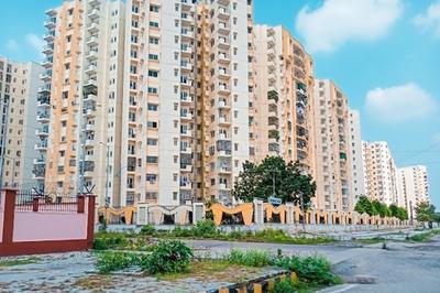 Image of 1650 Sq.ft 3 BHK Apartment / Flat for sale in Sushant Golf City, Lucknow for Rs. 11000000