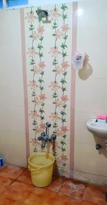 Bathroom Image of 1500 Sq.ft 3 BHK Apartment / Flat for sale in Chandlodia Ahmedabad for Rs. 7000000