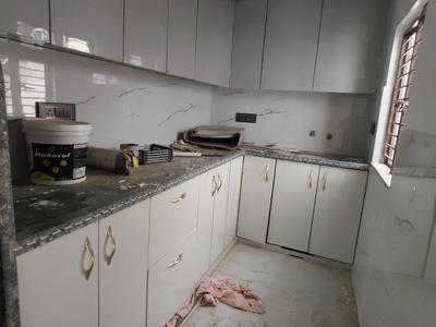Kitchen Image of 1400 Sq.ft 4 BHK Independent House for sale in Kalindi Vihar Agra for Rs. 3500000