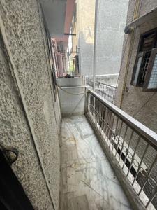 Balcony Image of 720 Sq.ft 2 BHK Builder Floor for rent in Shalimar Bagh New Delhi for Rs. 27000