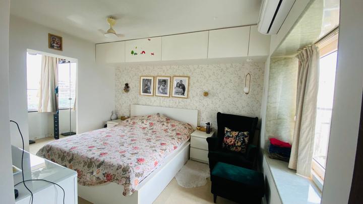 Juhu Omkar Apartments Bedroom 1