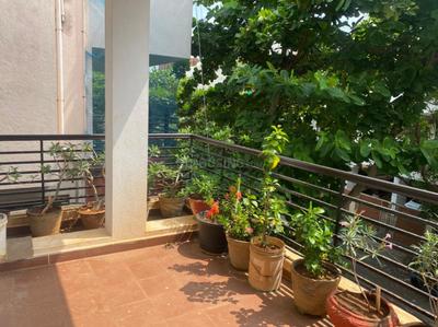 Balcony Image of 4000 Sq.ft 5 BHK Independent House for sale in Palavakkam, Sholinganallur Chennai for Rs. 65000000