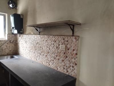 Kitchen Image of 950 Sq.ft 2 BHK Apartment / Flat for rent in Green Heights, Rajarhat Kolkata for Rs. 20000