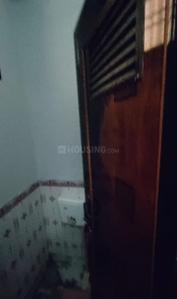 Bathroom Image of 150 Sq.ft 3 BHK Independent House for rent in Jagatpura Jaipur for Rs. 16000