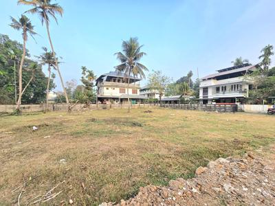 Image of 1740 Sq.ft Residential Plot / Land for sale in North Parvur, Kochi for Rs. 2200000