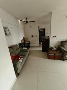 Hall Image of 1000 Sq.ft 3 BHK Apartment / Flat for rent in Tathawade Pune for Rs. 32000
