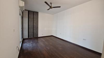 Bedroom Image of 1895 Sq.ft 3 BHK Apartment / Flat for rent in Golfgreen Elite Golf Green, Sector 79 Noida for Rs. 60000