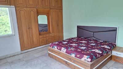 Bedroom Image of 2100 Sq.ft 3 BHK Apartment / Flat for rent in Race Course Vadodara for Rs. 30000