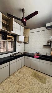 Kitchen Image of 680 Sq.ft 2 BHK Apartment / Flat for rent in Mulund West Mumbai for Rs. 37000