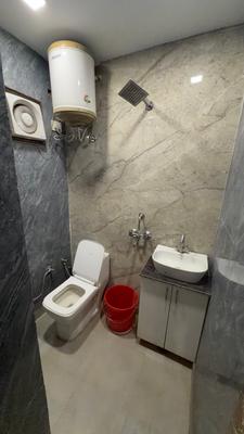 Image of 900 Sq.ft 3 BHK Independent House for rent in Govindpuri, New Delhi for Rs. 24000