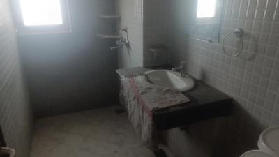 Bathroom Image of 1600 Sq.ft 4 BHK Apartment / Flat for sale in Terrace Homes, Noida Extension Greater Noida for Rs. 15800000