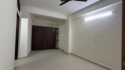 Bedroom Image of 850 Sq.ft 2 BHK Builder Floor for rent in Sector 19 Dwarka New Delhi for Rs. 24000