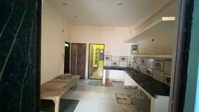 Living Room Image of 960 Sq.ft 3 BHK Builder Floor for rent in Bhelupur Varanasi for Rs. 18000