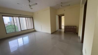 Living Room Image of 850 Sq.ft 2 BHK Apartment / Flat for rent in Kanakia Niharika, Thane West Thane for Rs. 45000