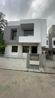 Building Image of 4500 Sq.ft 4 BHK Independent House for sale in Sola Ahmedabad for Rs. 60000000