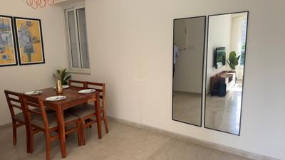 Living Room Image of 1250 Sq.ft 2.5 BHK Apartment / Flat for sale in Kalpataru Radiance, Goregaon West Mumbai for Rs. 38000000