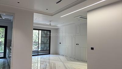 Living Room Image of 2100 Sq.ft 3 BHK Builder Floor for rent in South City Luxury Floors, Sector 50 Gurgaon for Rs. 90000